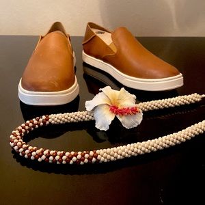 Women’s Olukai  brown 2-in-1 shoe and slide